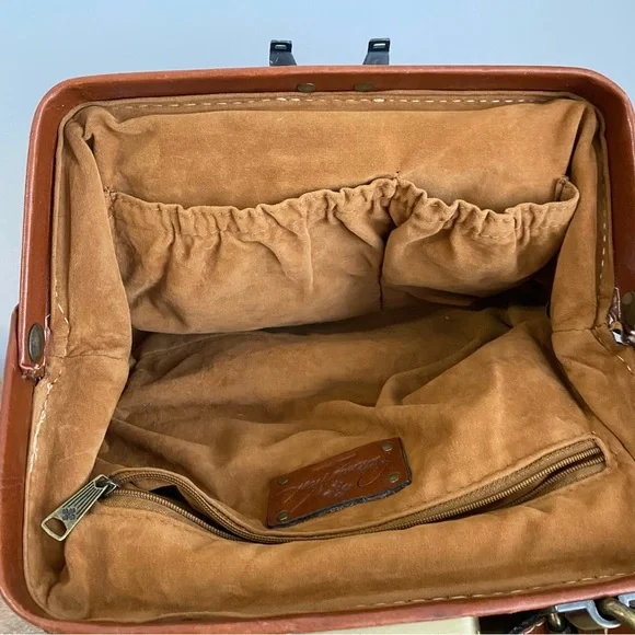 Patricia Nash Painted Floral Leather Satchel with Lock and Key - Picture 11 of 16